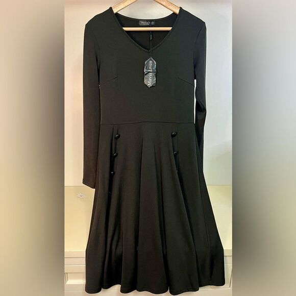 NWT Mavis Laven Long Sleeve Black Dress with Button Detail Size small - Picture 1 of 3